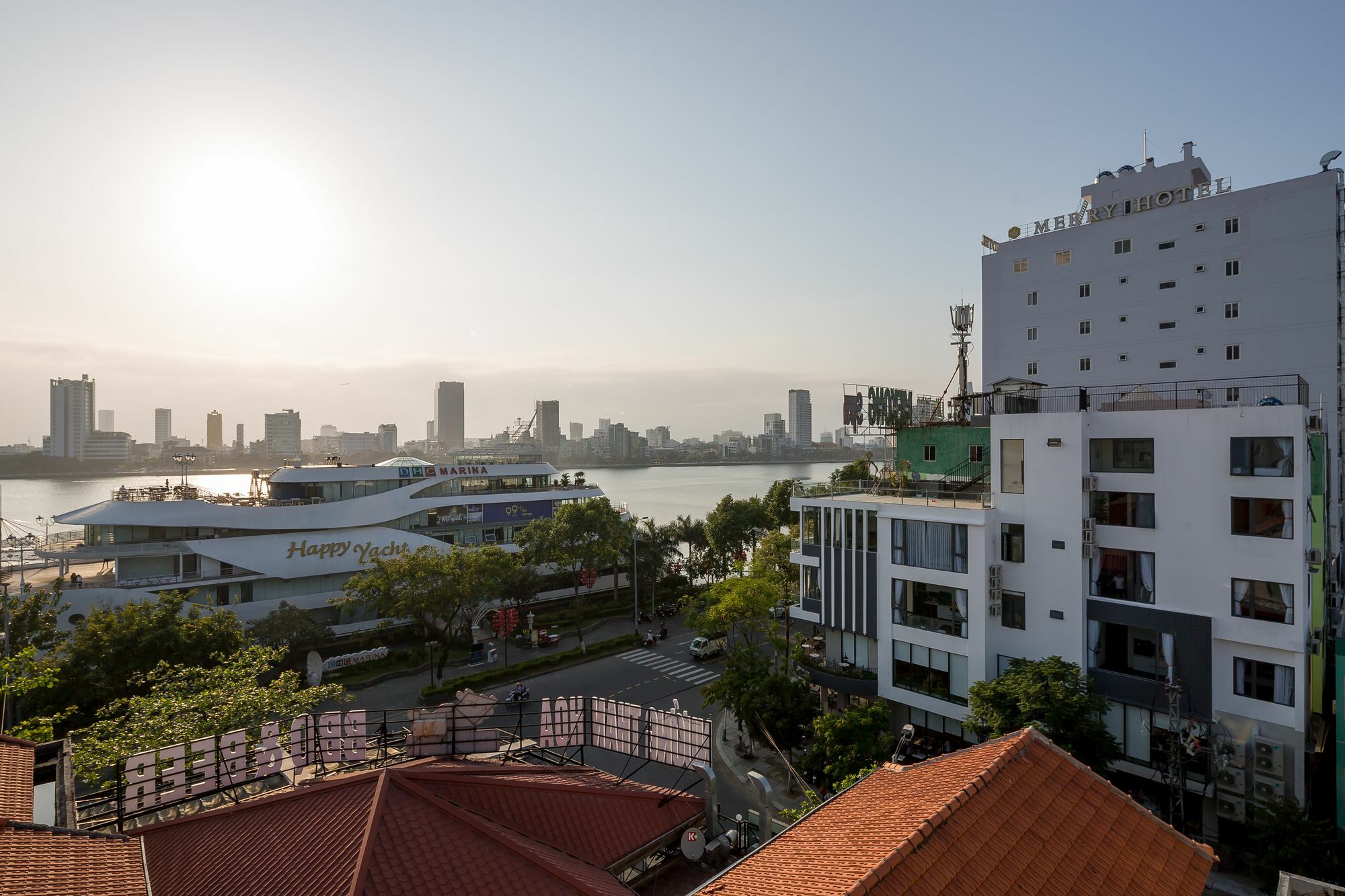 Marina 58A Apartment Da Nang Exteriör bild